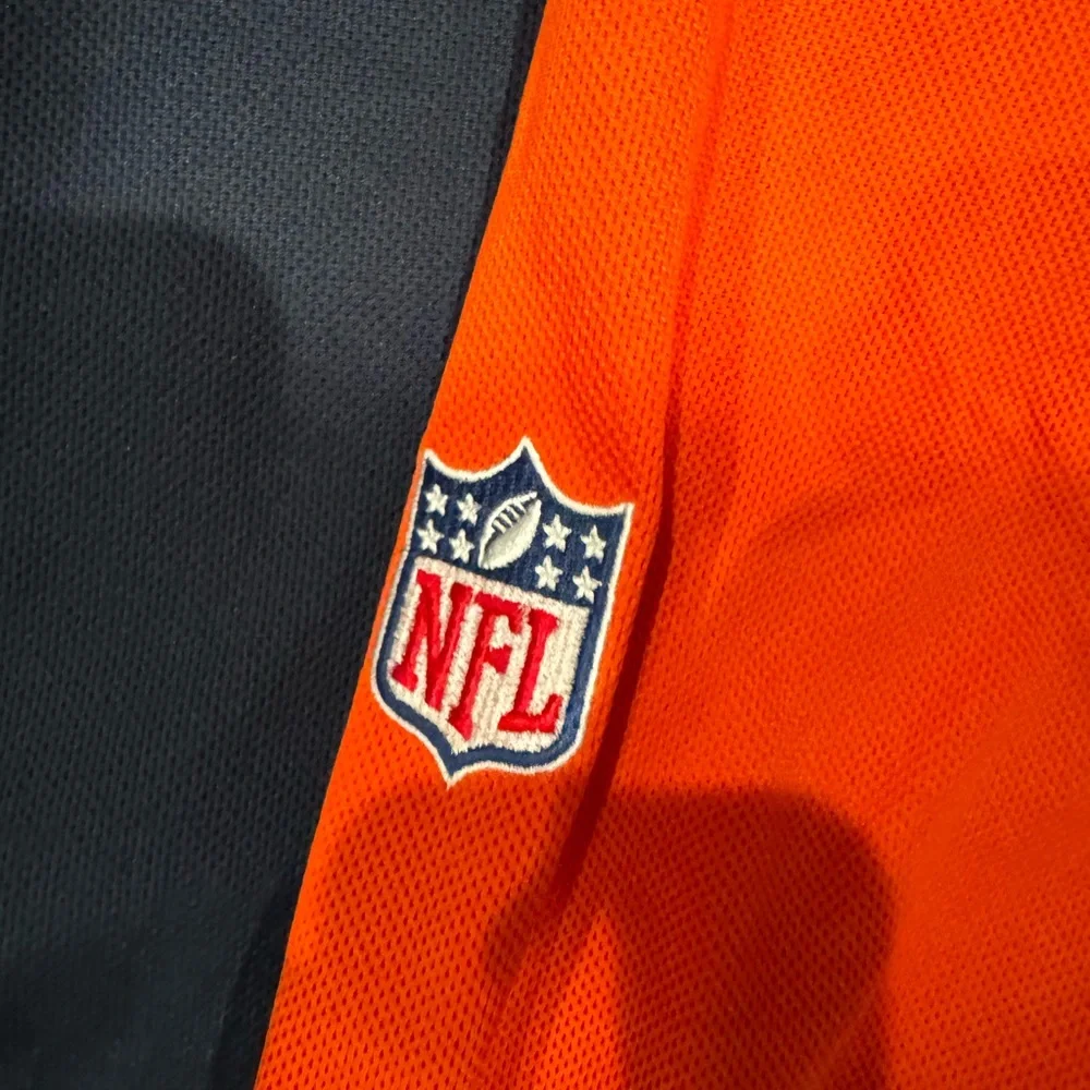 Chicago Bears Lettered Reebok Hoodie - Picture 3 of 5